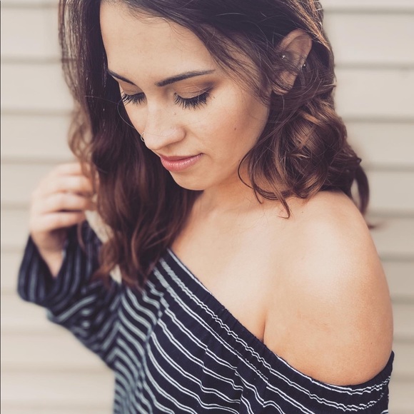 Meet your Posher, Maria - Picture 1 of 1